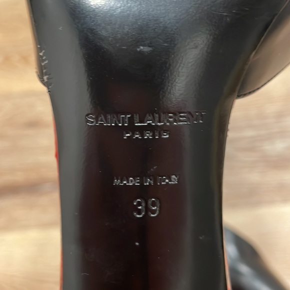 Size 39 Saint Laurent Heels - Black and Red Snake Skin - Picture 2 of 13
